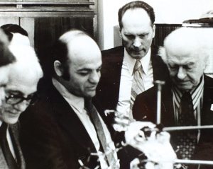 Alexander Rich with Linus Pauling, among others, at a scientific meeting in the Soviet Union.  Image Source: Alexander Rich Collection.